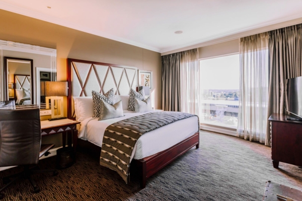 InterContinental OR Tambo
