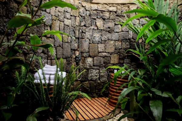 Sambora Kinigi Lodge