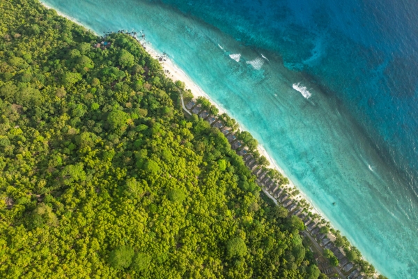 Silhouette Island